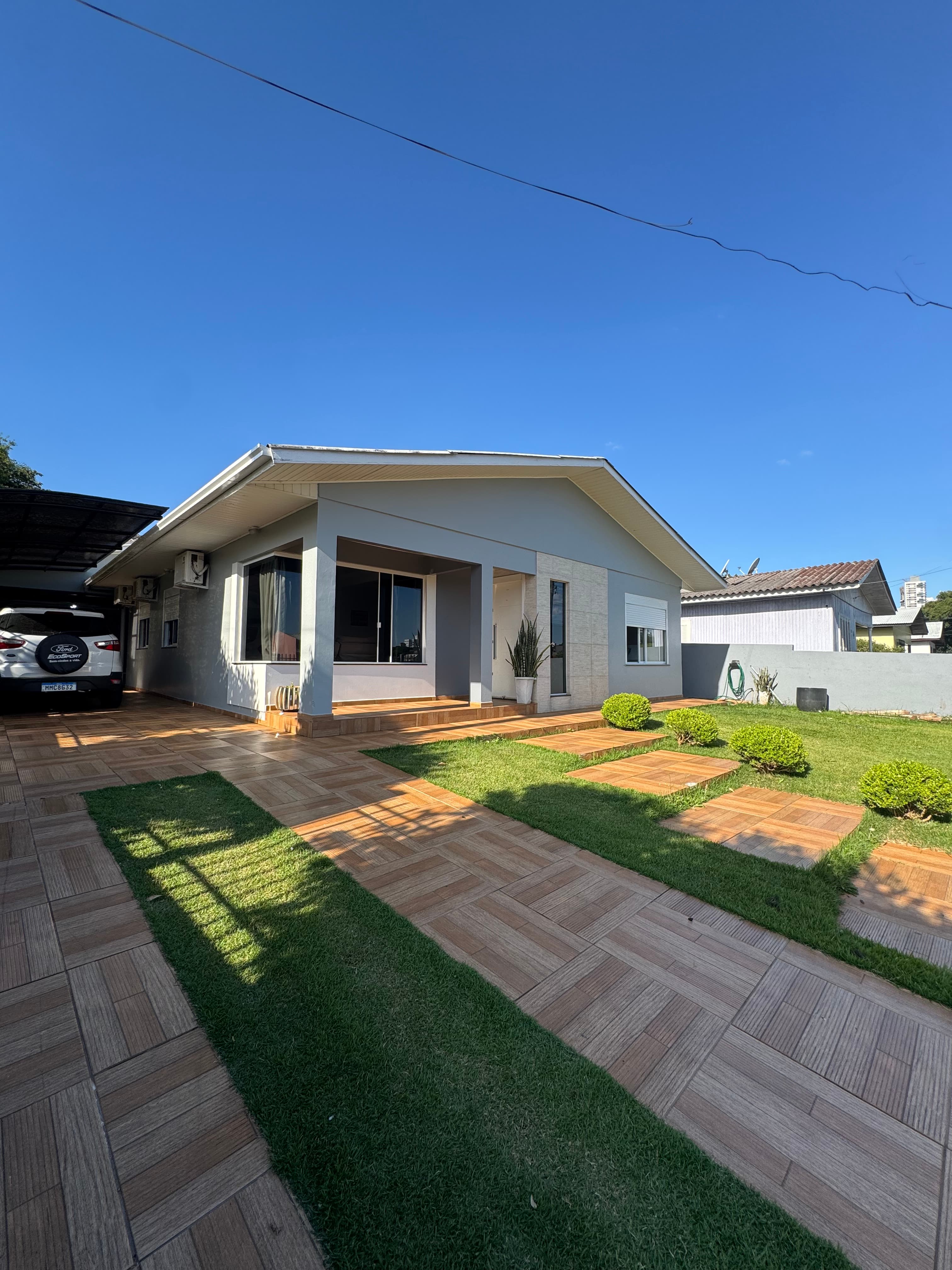 Casa de esquina em alvenaria